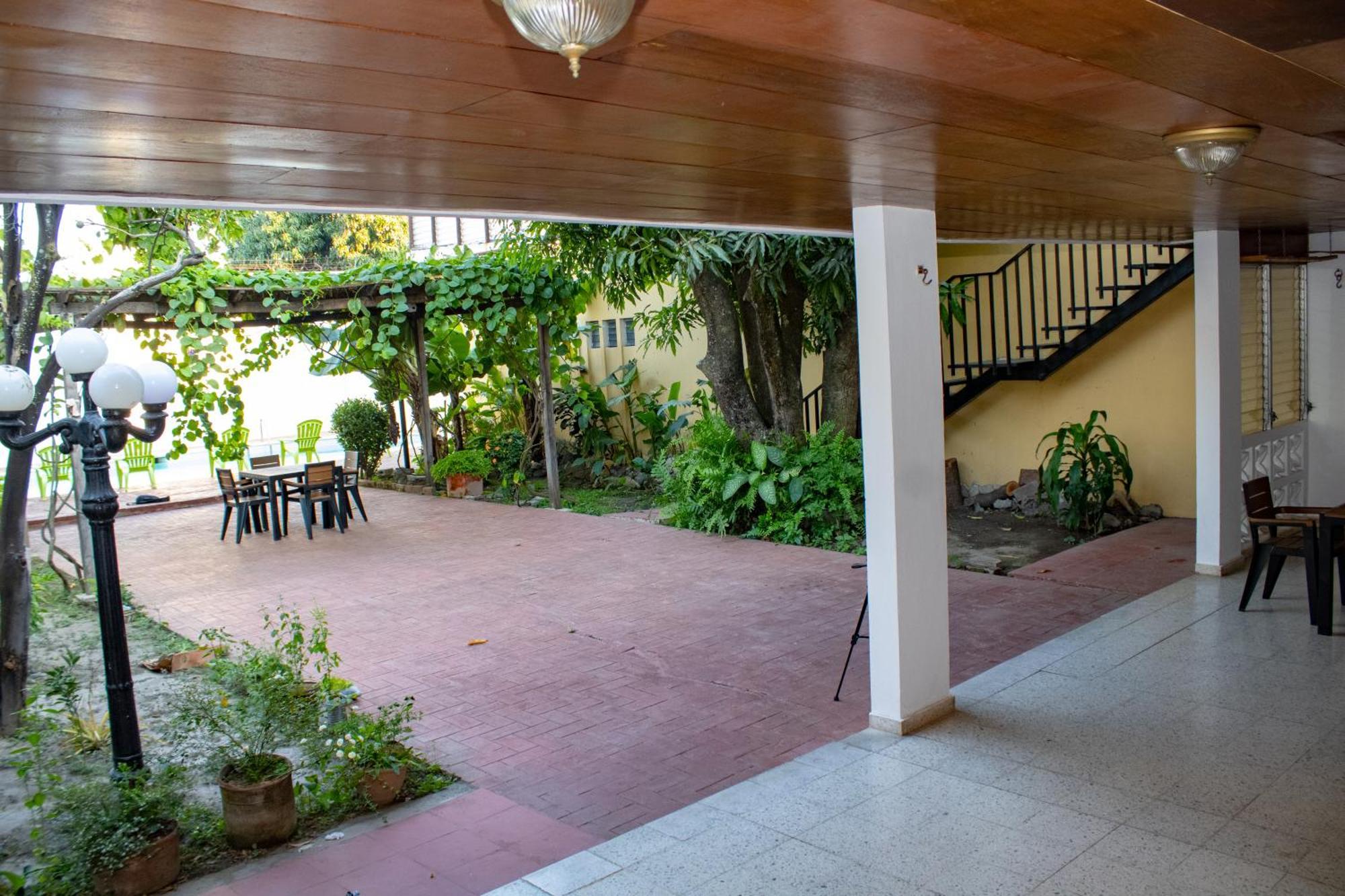 Volcano Hostal Y Restaurante 圣萨尔瓦多 外观 照片